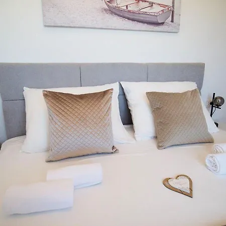 Luce Apartment