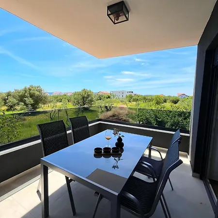Luce Apartment *